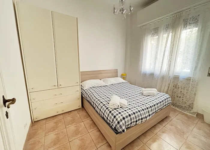 Appartamento Andrea House - A Piazza Bologna, *